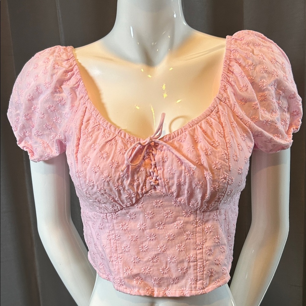Hollister Pink Cropped Top - On/Off Shoulder